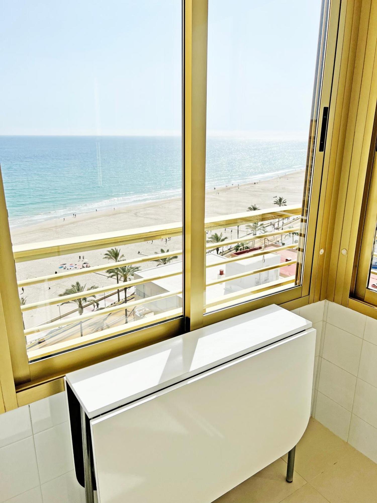 Oasis Frente Al Mar. Parking Gratis Apartment El Campello Bagian luar foto