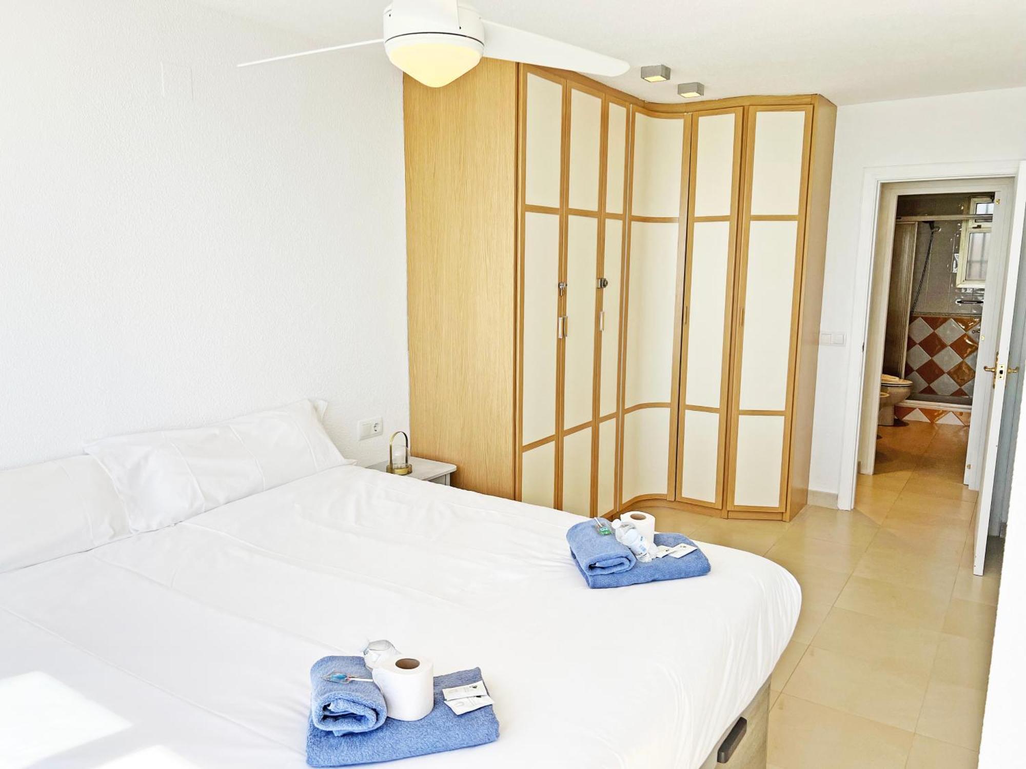 Oasis Frente Al Mar. Parking Gratis Apartment El Campello Bagian luar foto