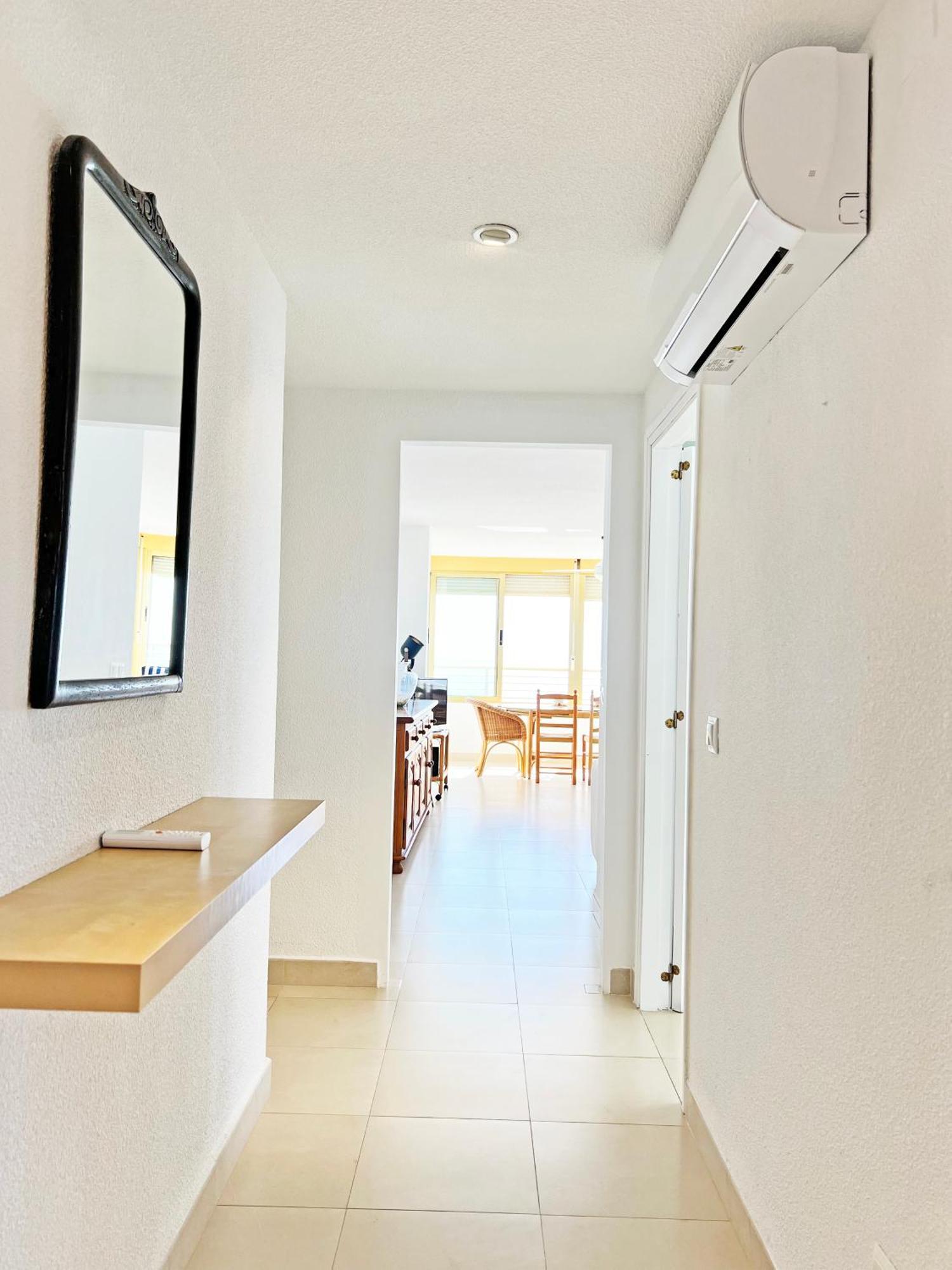 Oasis Frente Al Mar. Parking Gratis Apartment El Campello Bagian luar foto