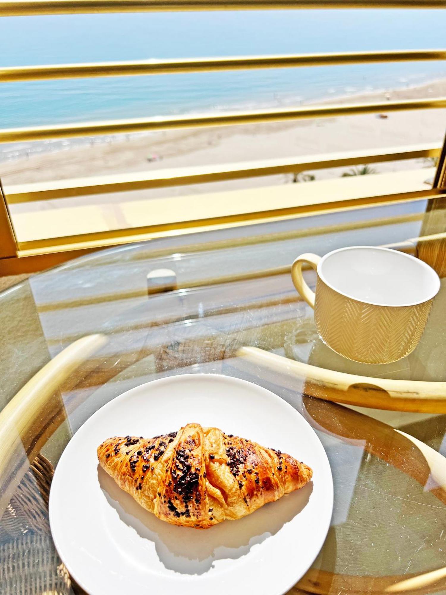 Oasis Frente Al Mar. Parking Gratis Apartment El Campello Bagian luar foto