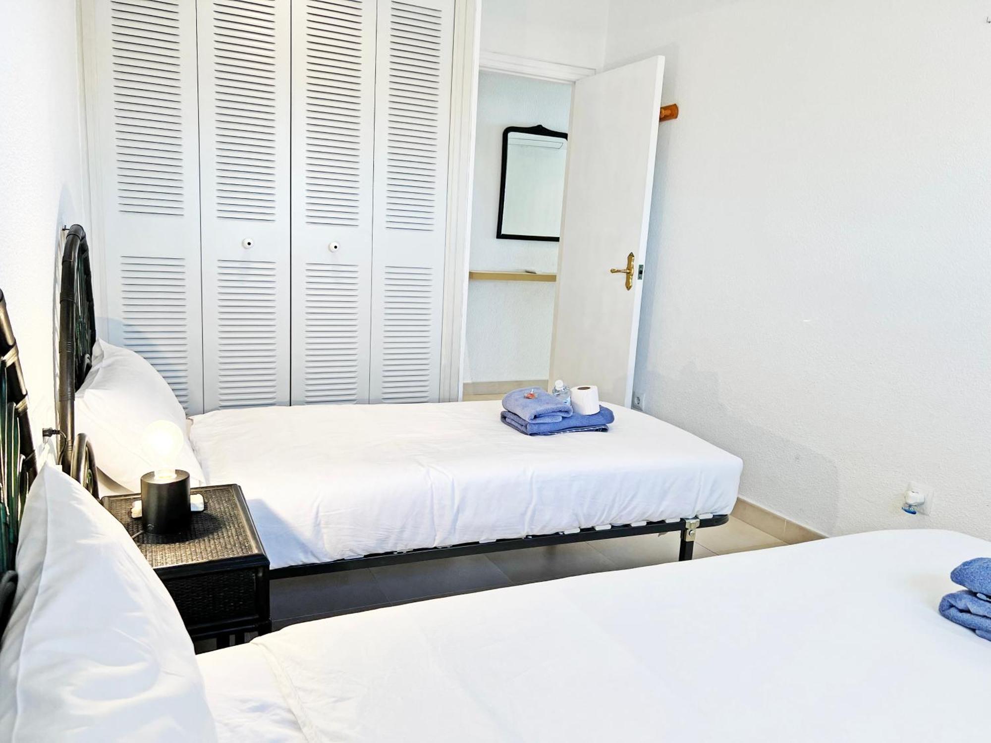 Oasis Frente Al Mar. Parking Gratis Apartment El Campello Bagian luar foto
